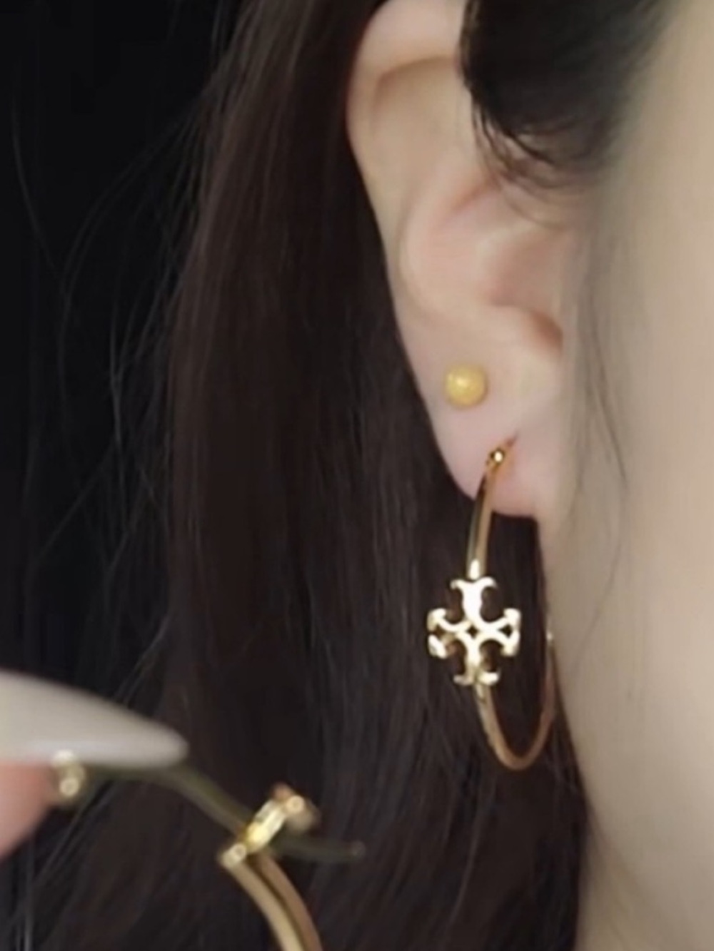Tory Burch Gold Hoop Earrings-NEW - Picture 5 of 5